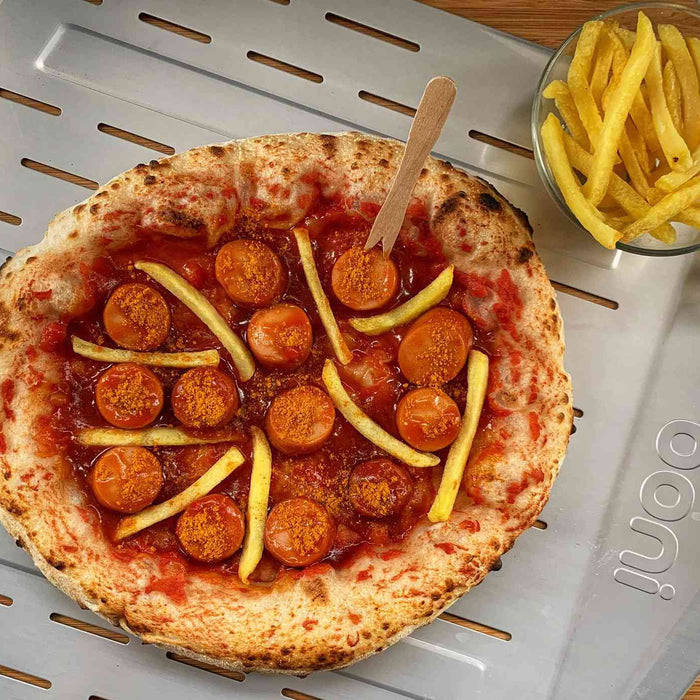 Pizza al currywurst