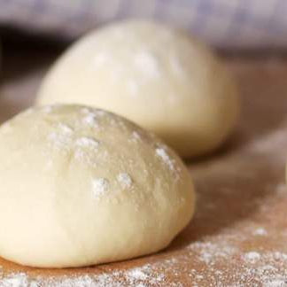 Ricetta facilissima per preparare il pane con un forno Ooni — Ooni IT
