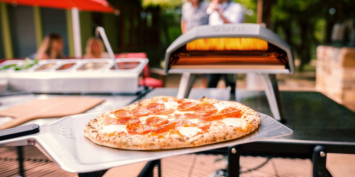 Cucinare la pizza utilizzando i migliori accessori scontati su